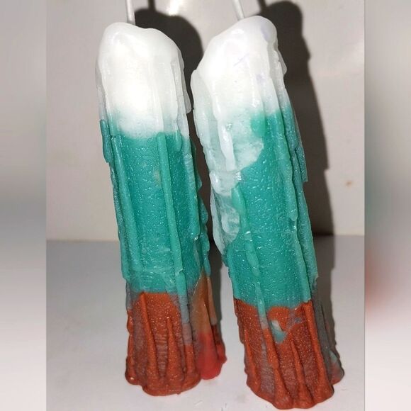 Hand crafted limited edition 2piece zombie couple from our raging skull candle - Picture 3 of 6
